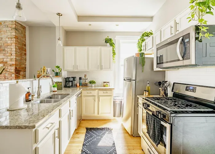 Jungle House Boutique Lofts - Downtown & Short North Holiday home *
