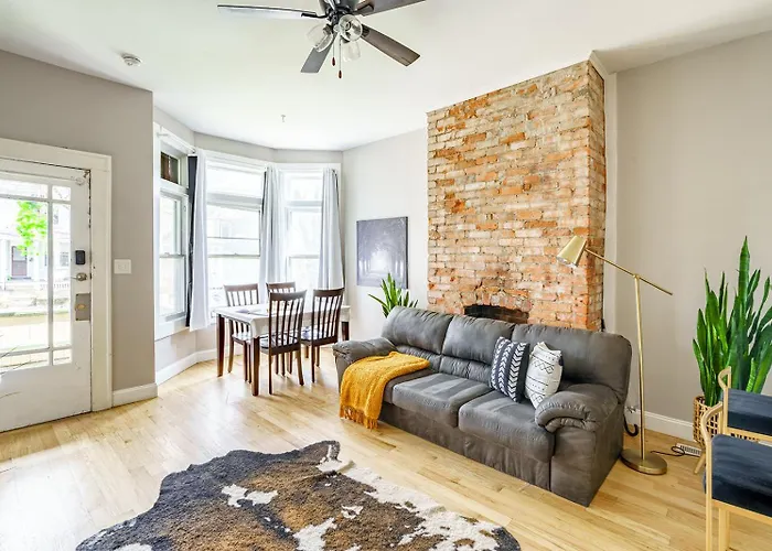 Jungle House Boutique Lofts - Downtown & Short North