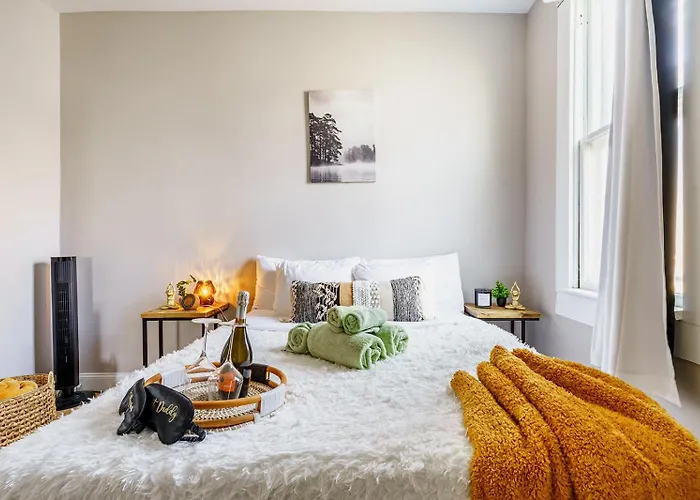 Jungle House Boutique Lofts - Downtown & Short North Holiday home