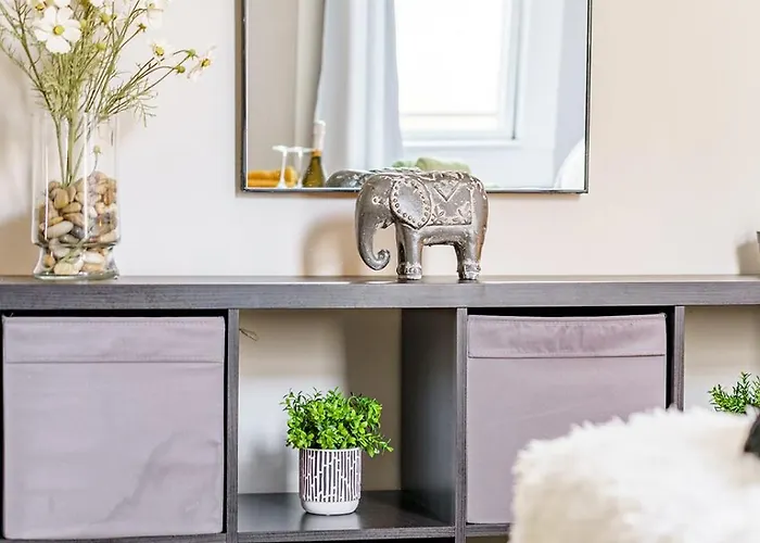 Jungle House Boutique Lofts - Downtown & Short North Holiday home Columbus