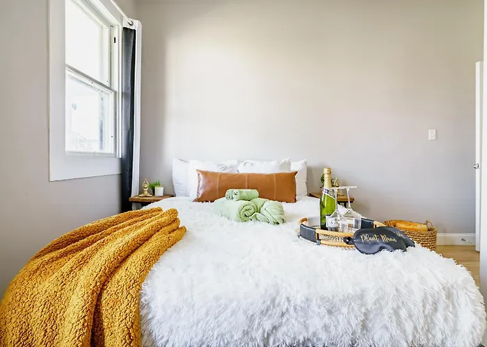 Jungle House Boutique Lofts - Downtown & Short North Holiday home *