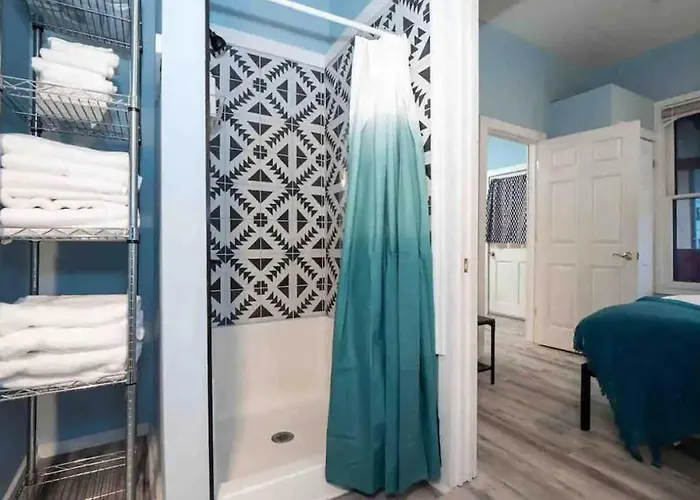 Jungle House Boutique Lofts - Downtown & Short North * Columbus