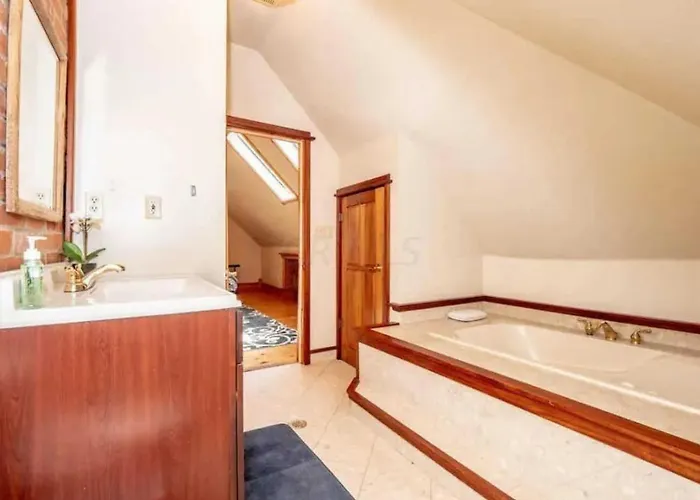 Holiday home Jungle House Boutique Lofts - Downtown & Short North *